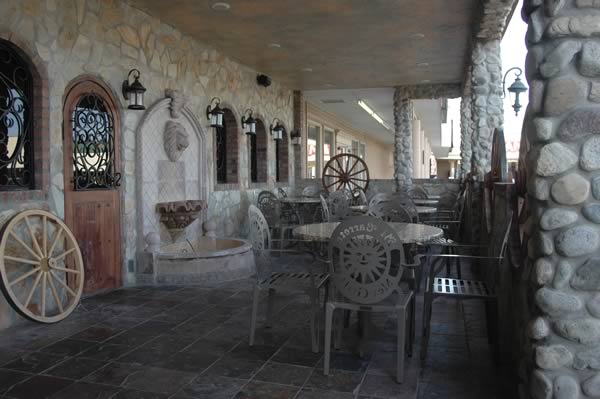 patio of Mi Carreta Mexican Restaurant